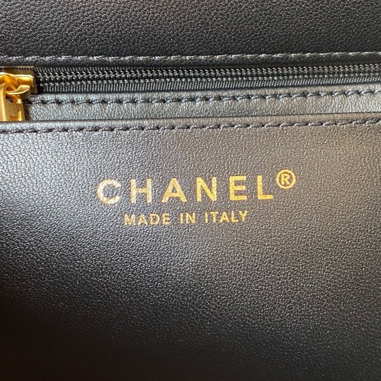  CHANEL 122 New Velvet Series  CHB014