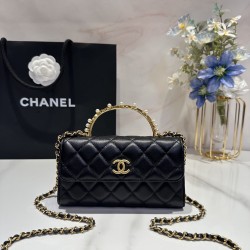 CHANEL COCO HANDL CHB019