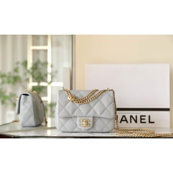  CHANEL Grey Quilted Leather Mini Sweetheart Flap Bag CHB027