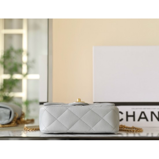  CHANEL Grey Quilted Leather Mini Sweetheart Flap Bag CHB027