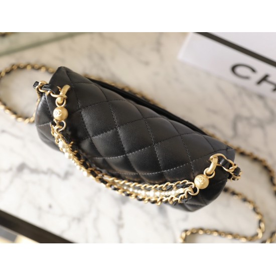 CHANEL 24P Flap Bag With Pearl CHB028