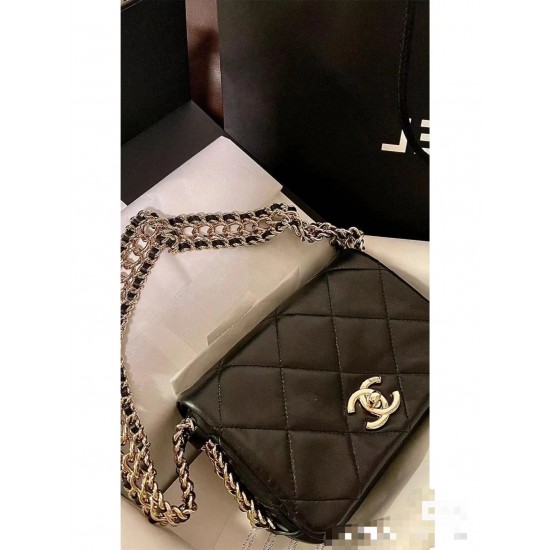  CHANEL Shoulder Flap Black Coated Lambskin CHB043