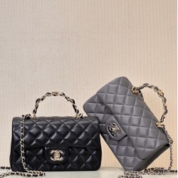  CHANEL Mini Handle 20CM AS2431 CHB045