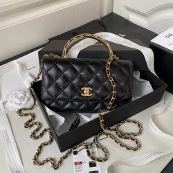 CHANEL  23A Woc AP3381 CHB060