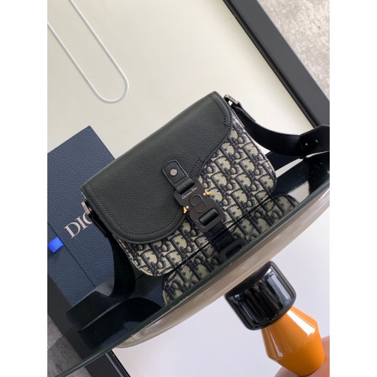 DIOR Saddle Pouch With Strap| Replica Store DOB001