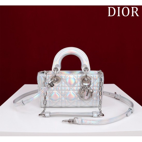 DIOR LADY D-JOY MICRO BAG DOB025