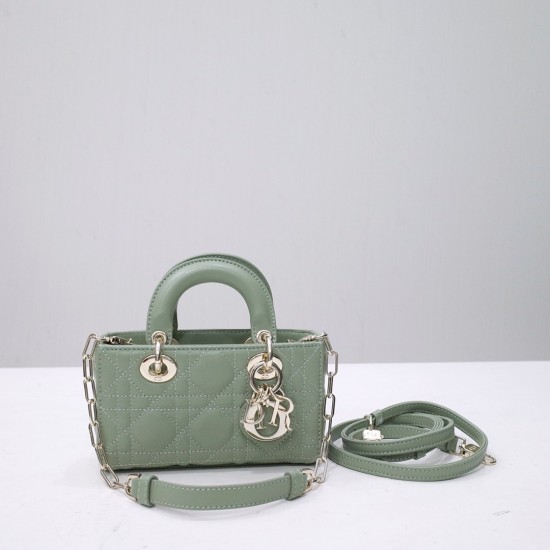 DIOR LADY D-JOY MICRO BAG DOB031