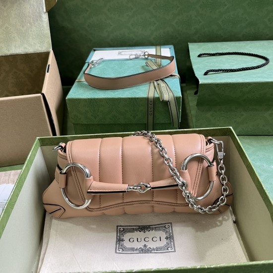 GUCCI Horsebit Chain Medium Smhoulder Bag GUB025