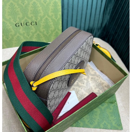 GUCCI Neo Vintage Small Messenger Bag GUB030