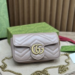 GUCCI  GG Marmont Matelasse Super Mini Bag GUB044