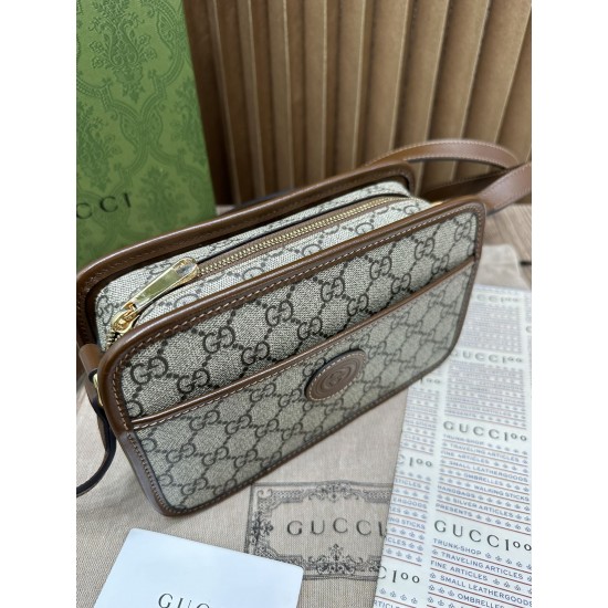 GUCCI Crossbody Camera Bag  GUB054