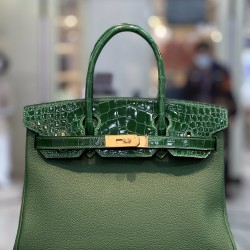 HERMES  Birkin 25 Matte Alligator HEB008