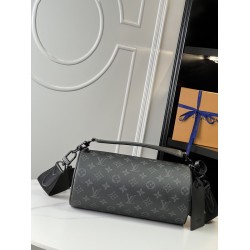 LOUIS VUITTON  M46796 Soft Polochog LVB022