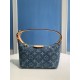 Louis Vuitton M82949 Hills Pochette Denim Blue LVB039