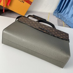 LOUIS VUITTON Cymka Robusto M30591 40cm LVB051