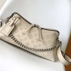 LOUIS VUITTON Hand It All PM Mahina LVB056