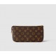 Louis Vuitton Pochette accessories Monogram Canvas M40712 LVB071