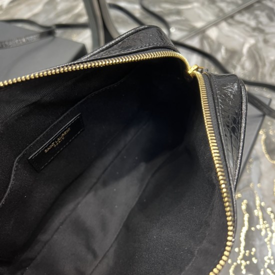 YSL Saint Laurent Lou Medium Camera Bag YB020