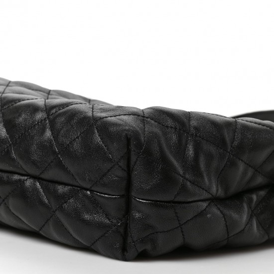 SAINT LAURENT Lambskin Quilted Maxi Icare Shopping Tote Black YB057