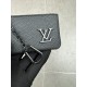 LOUIS VUITTON M62650 LVW001