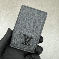 LOUIS VUITTON 63144 60502 LVW002