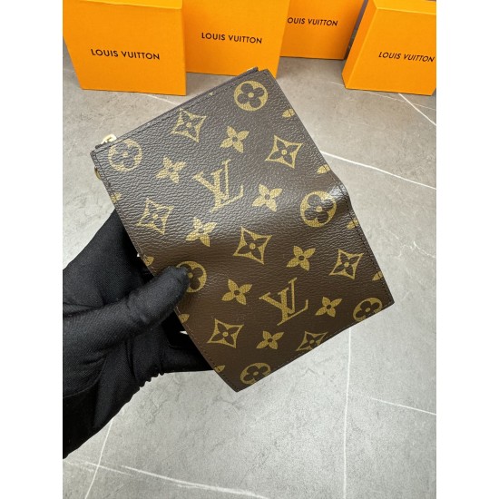 LOUIS VUITTON LVW010