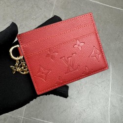 LOUIS VUITTON LVW012